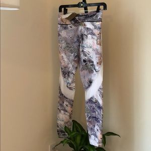 NWT Alala *never worn* leggings